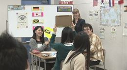 第2巻　 「Hi, friends!2の内容に沿った活動例」