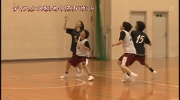 ディフェンスをしめくくるリバウンド
